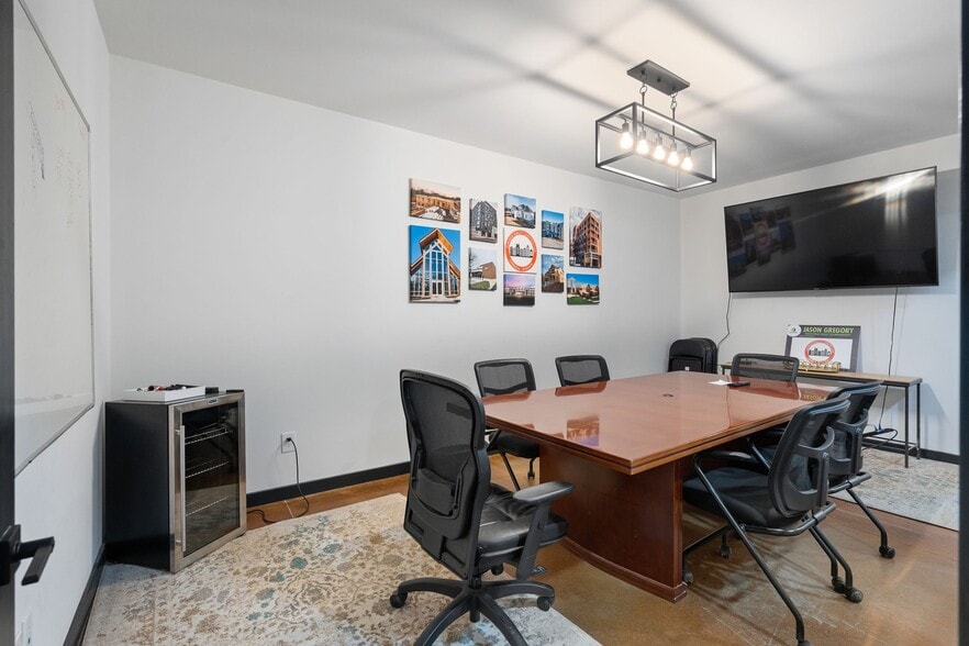 More Photos Of 6978 Lebanon Rd, Mount Juliet Showroom For Sale