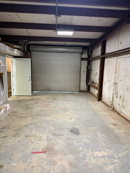 More Photos Of 23740 I-10, Vidor Industrial For Sale