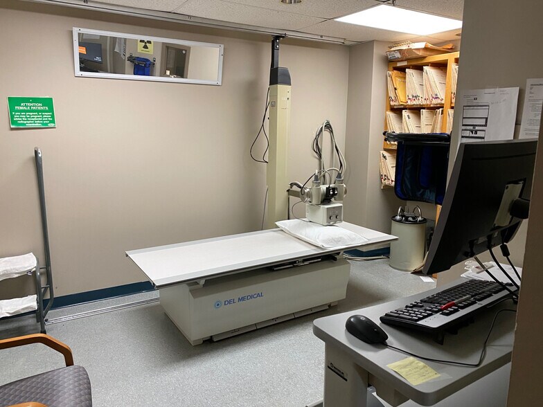 More Photos Of 2214 5th St, White Bear Lake Medical For Sale