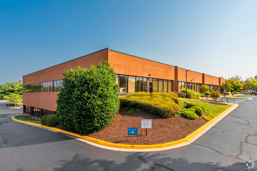 More Photos Of 4380 Forbes Blvd, Lanham Office For Lease