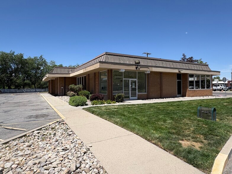 More Photos Of 3020 Highland Dr, Salt Lake City Bank For Sale