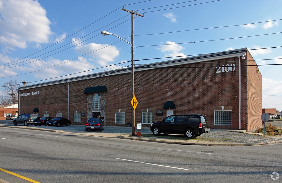 More Photos Of 2100 E Wendover Ave, Greensboro Warehouse For Sale