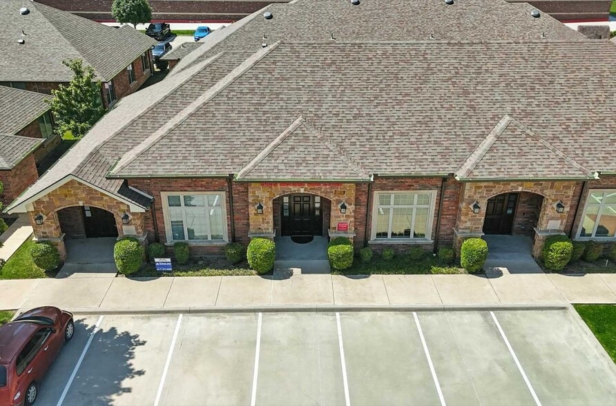 More Photos Of 425 Old Newman Rd, Frisco Medical For Lease