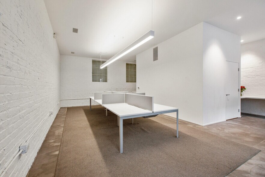 More Photos Of 90 Cedar St, San Francisco Warehouse For Lease