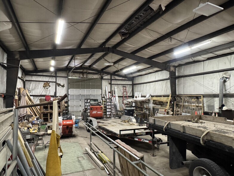 More Photos Of 2200 State Route 14, Geneva Warehouse For Lease