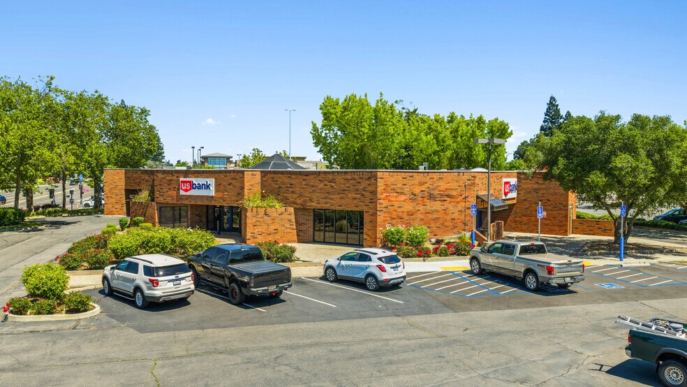 More Photos Of 6199 Sunrise Mall Rd, Citrus Heights Bank For Sale