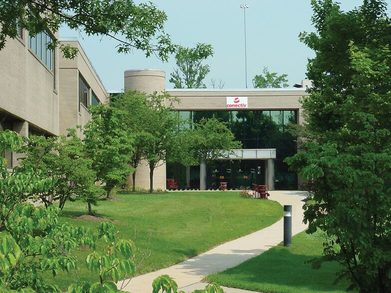 More Photos Of 252 Chapman Rd, Newark Office For Lease