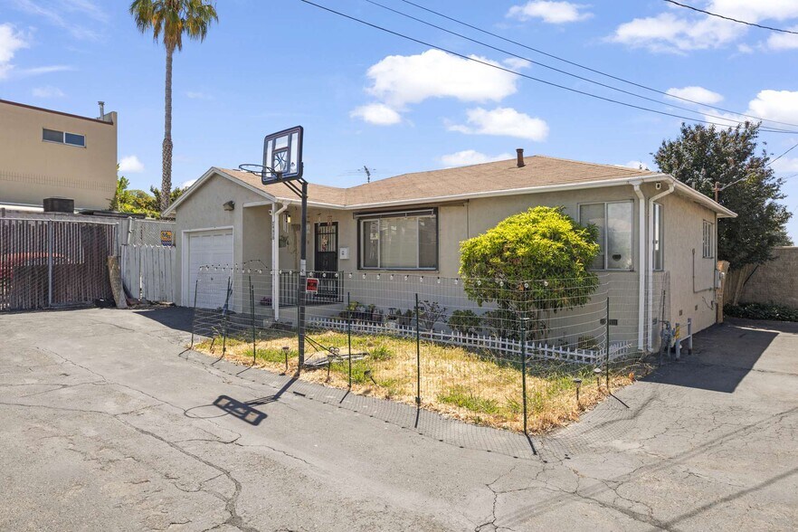 More Photos Of 24656 ONeil Ave, Hayward Apartments For Sale