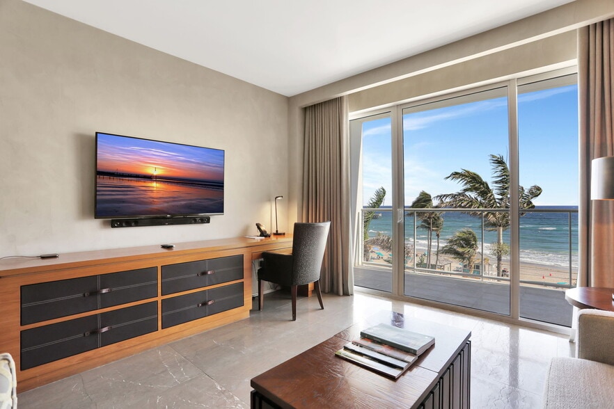 More Photos Of 45 NE 21st Ave, Deerfield Beach Hotel For Sale