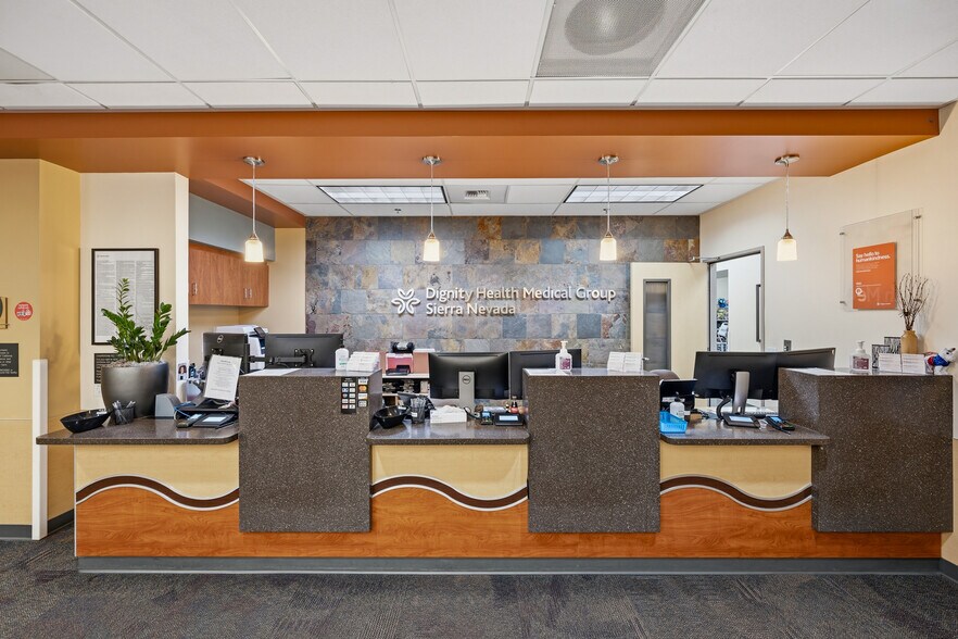 More Photos Of 280 Sierra College Dr, Grass Valley Medical For Sale