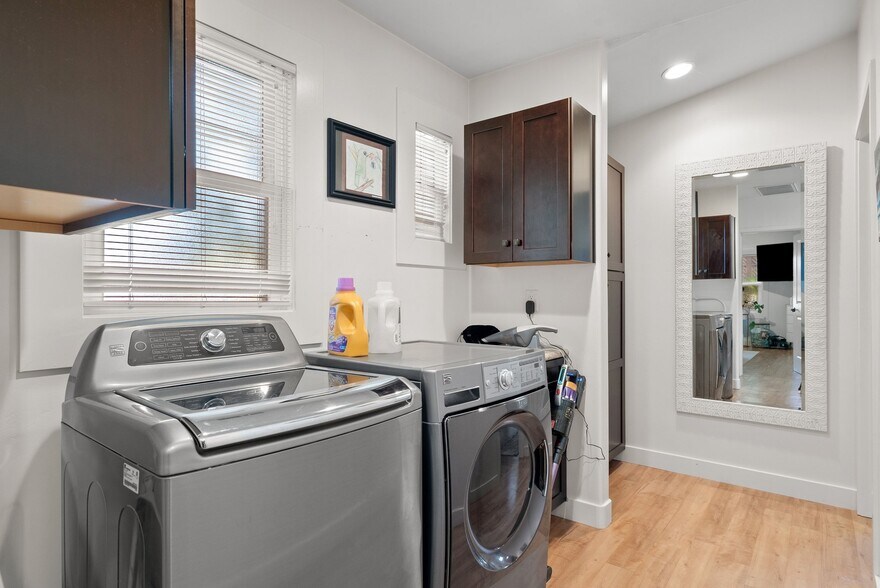More Photos Of 420 Capitola Road Ext, Santa Cruz Apartments For Sale