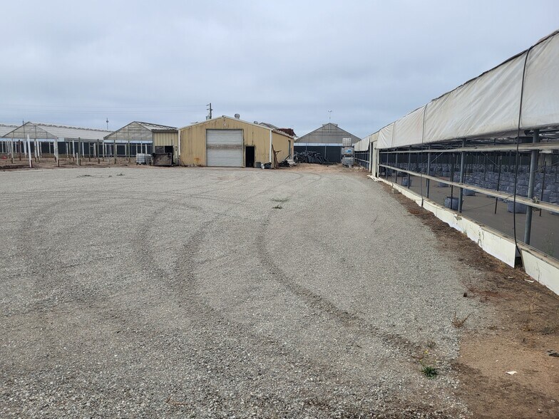 More Photos Of 20200 Spence Rd, Salinas Specialty For Lease