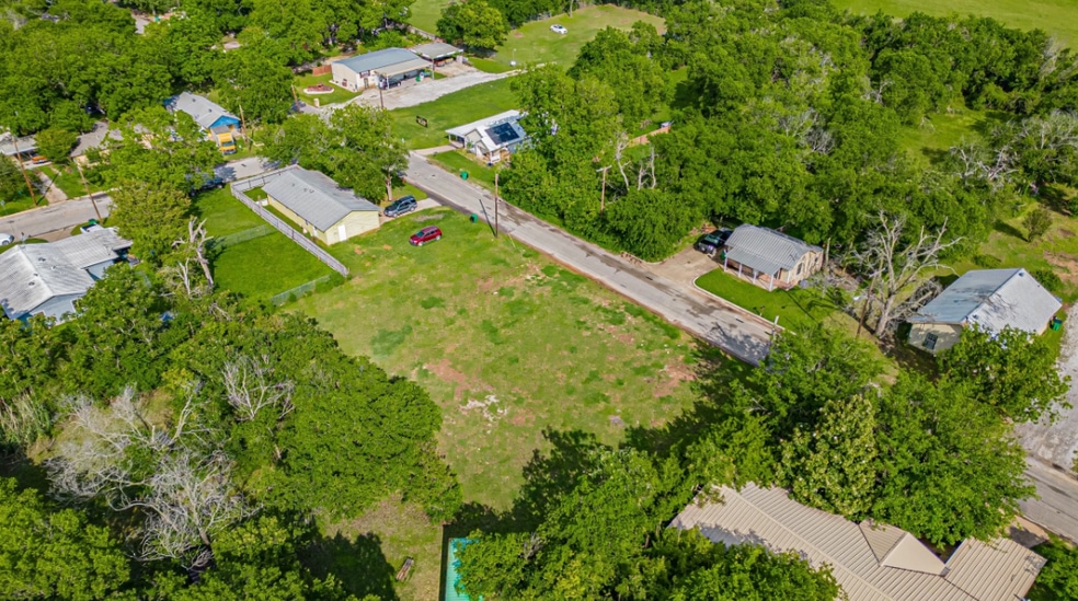 More Photos Of 0 Crow St, Stephenville Land For Sale