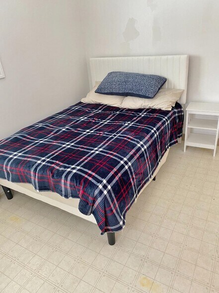 More Photos Of 300 Main St, Sherwood Apartments For Sale