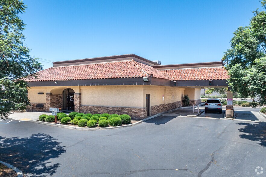 More Photos Of 277 S Rancho Santa Fe Rd, San Marcos Unknown For Lease