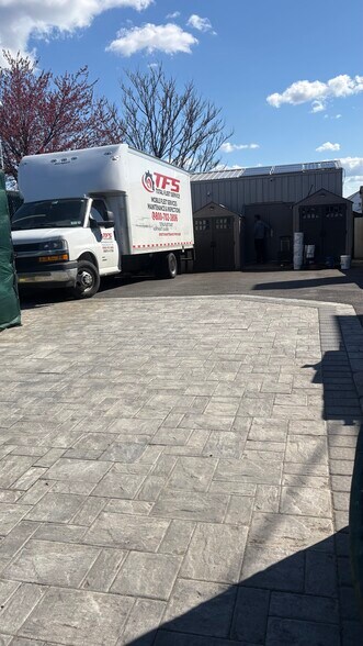 More Photos Of 158-01 Cross Bay Boulevard, Howard Beach Land For Lease