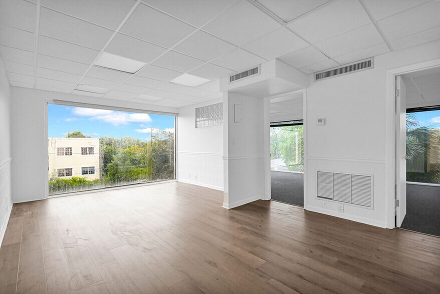 More Photos Of 150 E Davie Blvd, Fort Lauderdale Medical For Lease