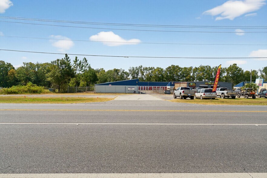 More Photos Of 13396 76th St, Live Oak Self Storage For Sale