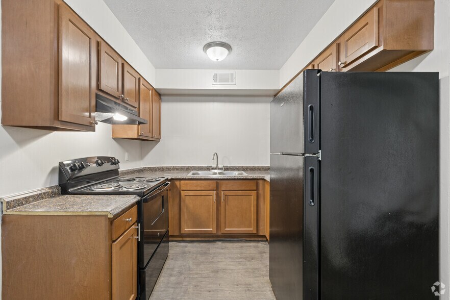More Photos Of 1328-1344 Devonport Dr, Lexington Apartments For Sale