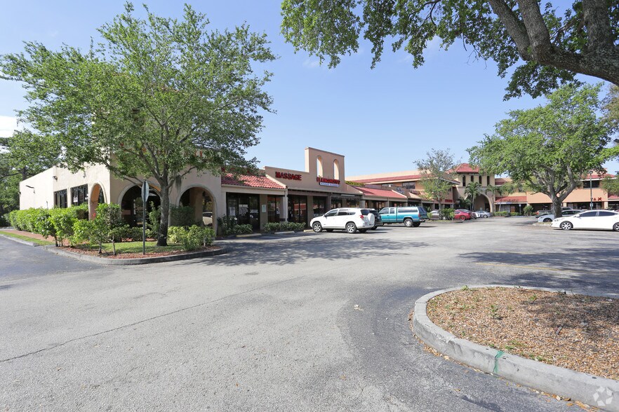 More Photos Of 2700-2770 W Atlantic Blvd, Pompano Beach Freestanding For Lease