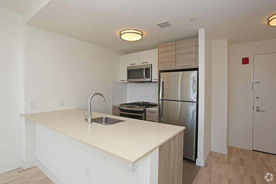 More Photos Of 626-632 Flatbush Ave, Brooklyn Apartments For Lease
