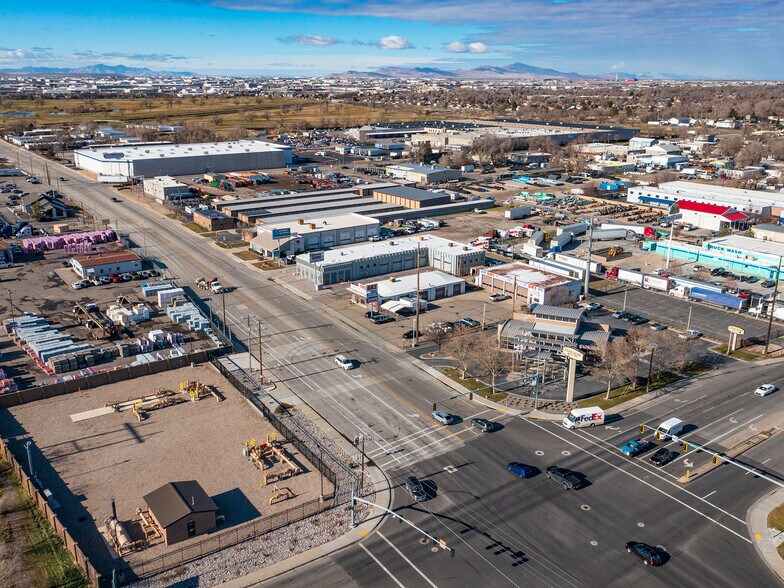 More Photos Of 950 W 2100 S, Salt Lake City Auto Repair For Sale