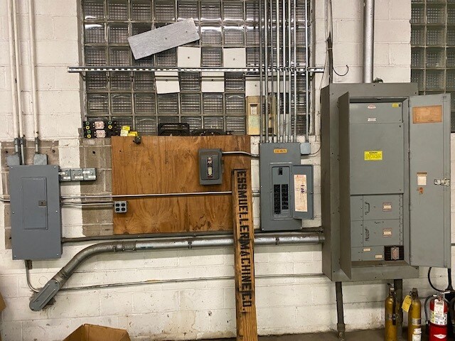 More Photos Of 3601 Blair Ave, Saint Louis Office For Sale