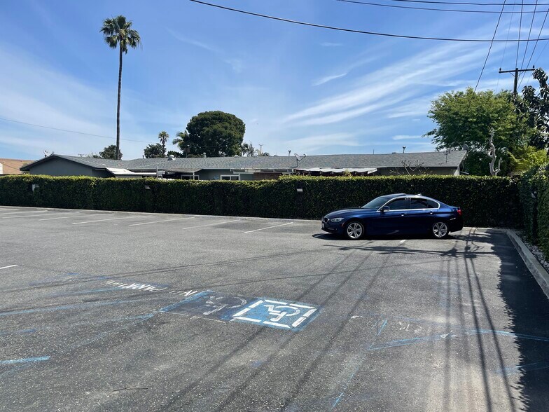 More Photos Of 1722 E Rose Ave, Orange Office For Sale