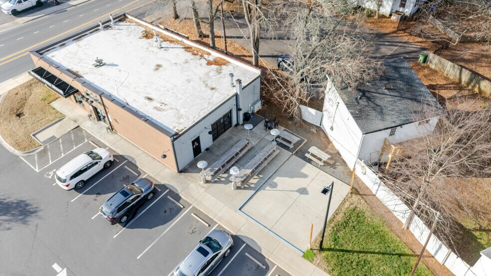 More Photos Of 485 Tom Hall St, Fort Mill Freestanding For Lease