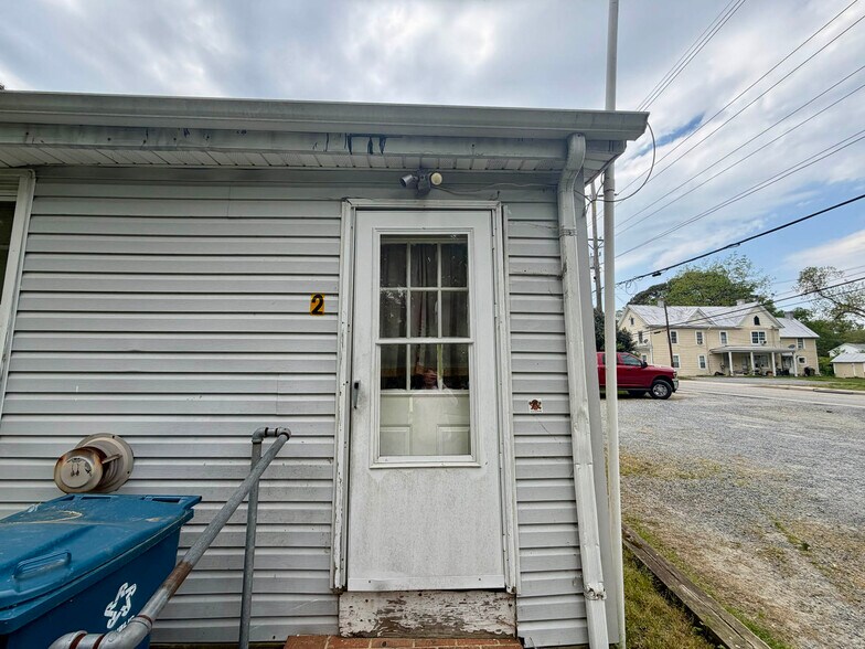 More Photos Of 5122 Main St, Grasonville Apartments For Sale
