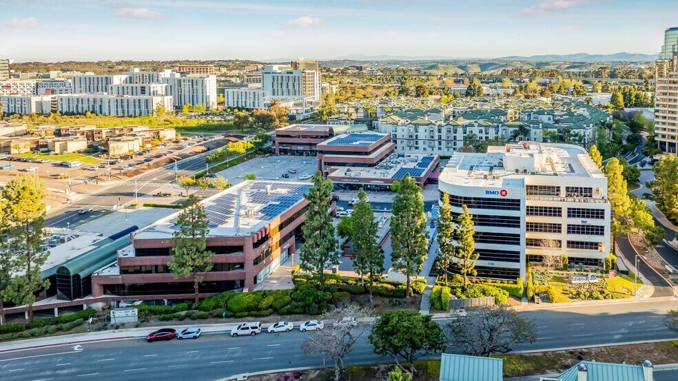 More Photos Of 4150 Regents Park Row, La Jolla Unknown For Lease