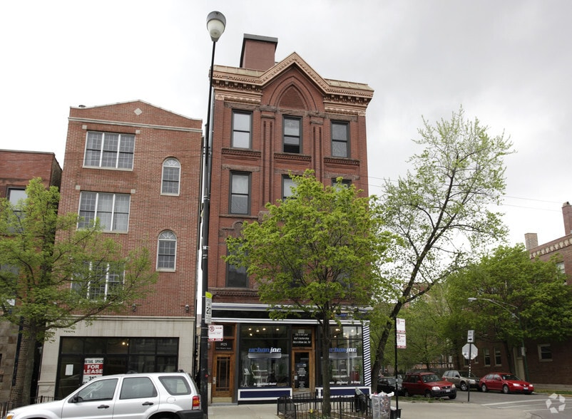 More Photos Of 1925 W Division St, Chicago Apartments For Sale