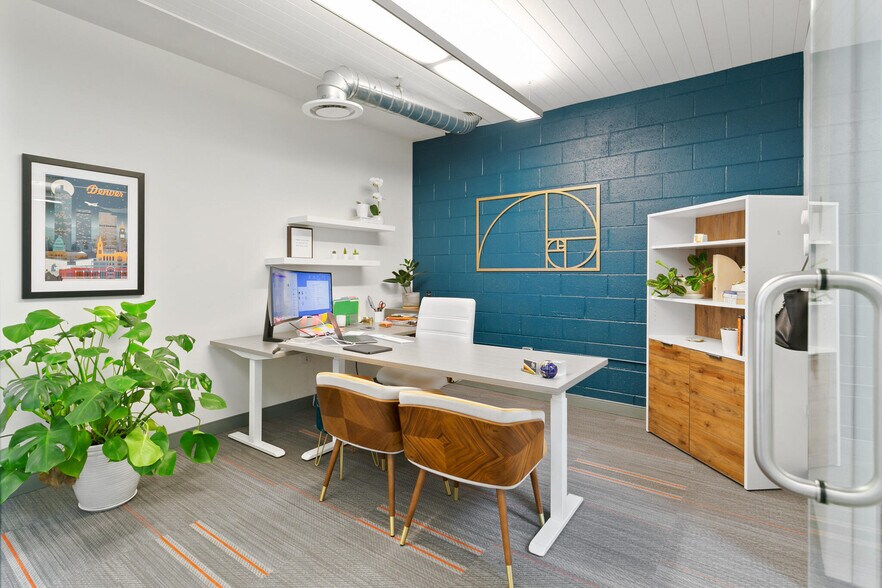 More Photos Of 2245 Curtis St, Denver Loft Creative Space For Lease