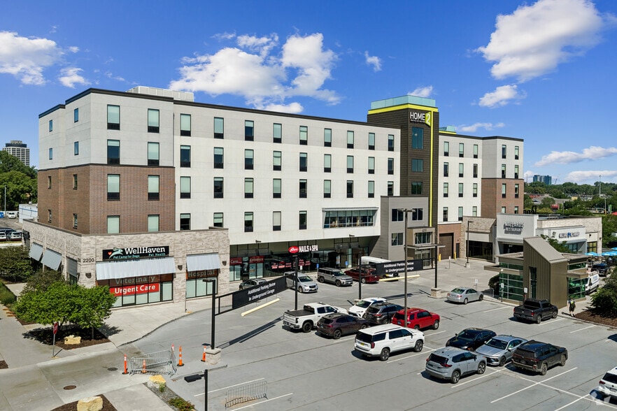 Primary Photo Of 2100 W 80 1/2 St, Bloomington Freestanding For Lease