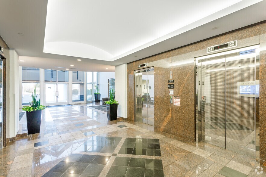 More Photos Of 38705 7 Mile Rd, Livonia Medical For Lease