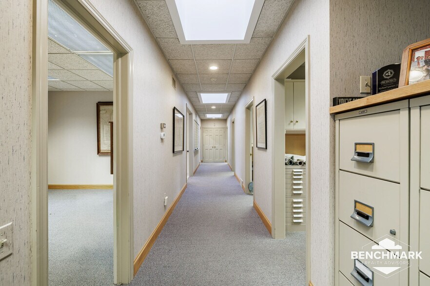More Photos Of 37 Allens Creek Rd, Brighton Office For Lease