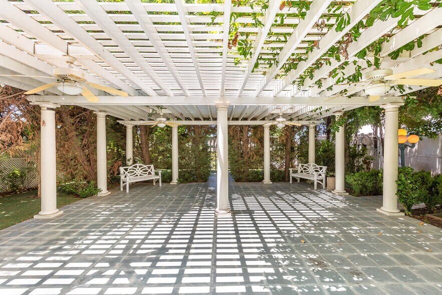 More Photos Of 2064 Orange Tree Ln, Redlands Lodge Meeting Hall For Sale