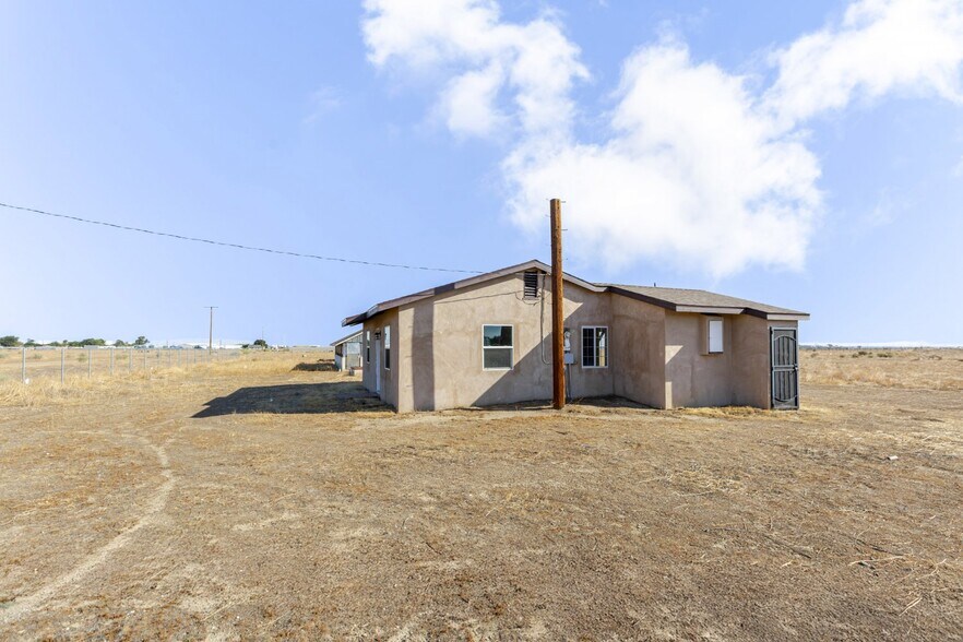 More Photos Of 39010 12th St E, Palmdale Industrial For Sale