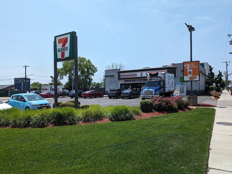 Primary Photo Of 3993 Austin Blvd, Island Park Convenience Store For Sale