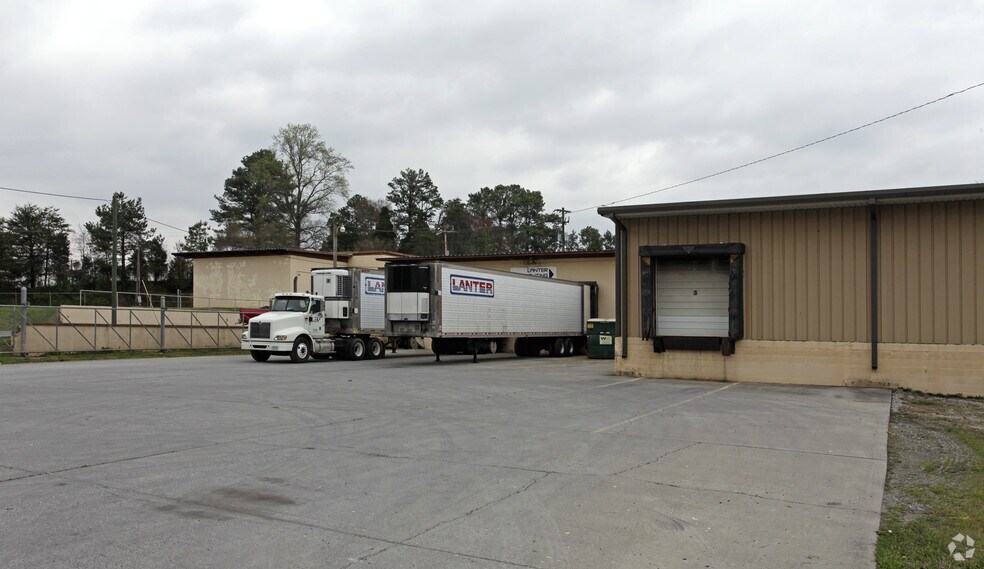 More Photos Of 4744 Singleton Station Rd, Louisville Distribution For Lease
