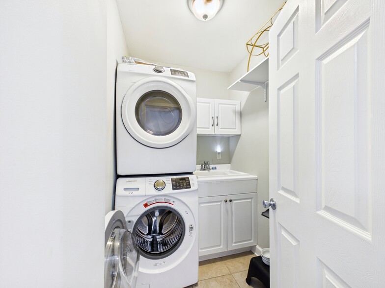More Photos Of 26285 Broadkill Rd, Milton Hotel For Sale