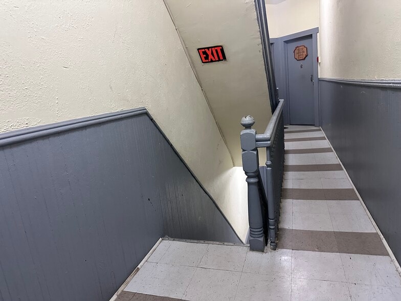 More Photos Of 1701 New York Ave, Union City Apartments For Sale