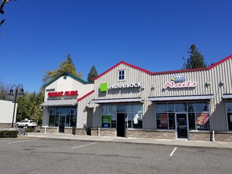 More Photos Of 14030 Main St NE, Duvall General Retail For Lease
