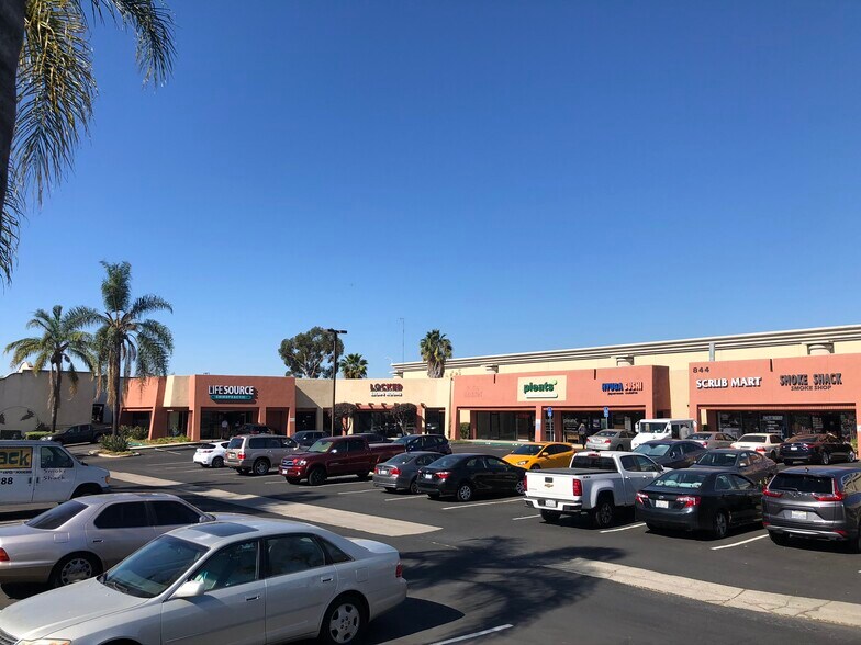 More Photos Of 844 W San Marcos Blvd, San Marcos Unknown For Lease