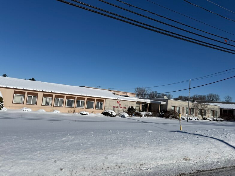 More Photos Of 8665 Station St, Mentor Warehouse For Sale