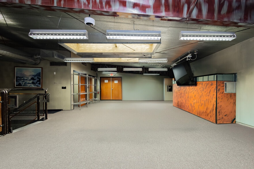 More Photos Of 265 Elliott Rd, Henderson Warehouse For Sale