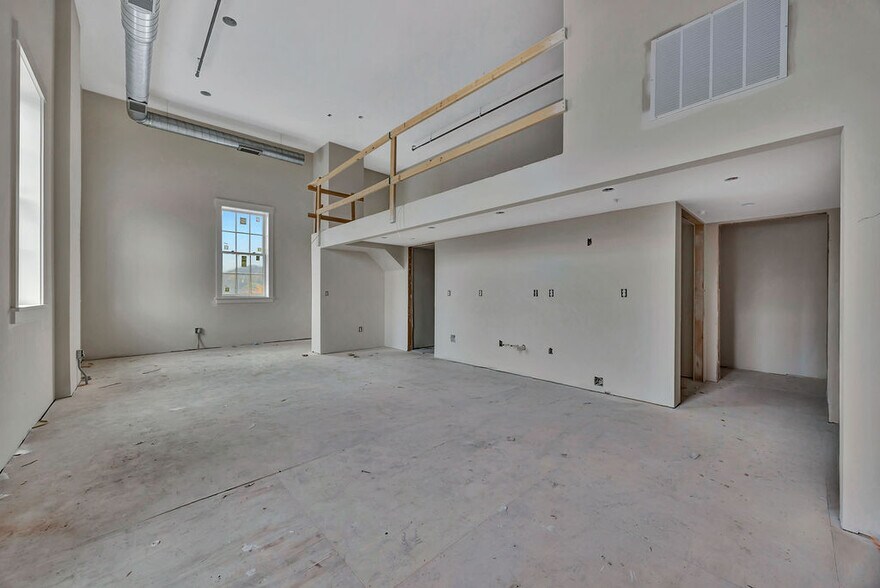 More Photos Of 4000 Colerain Ave, Cincinnati Apartments For Lease