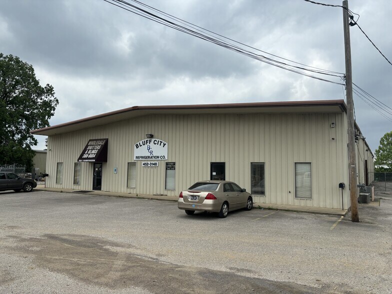More Photos Of 1983 Vanderhorn Dr, Memphis Warehouse For Lease