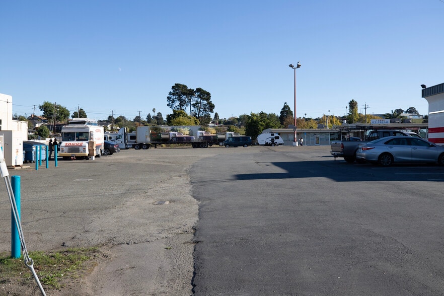 More Photos Of San Pablo Ave @ Tara Hills Dr, Pinole Land For Sale