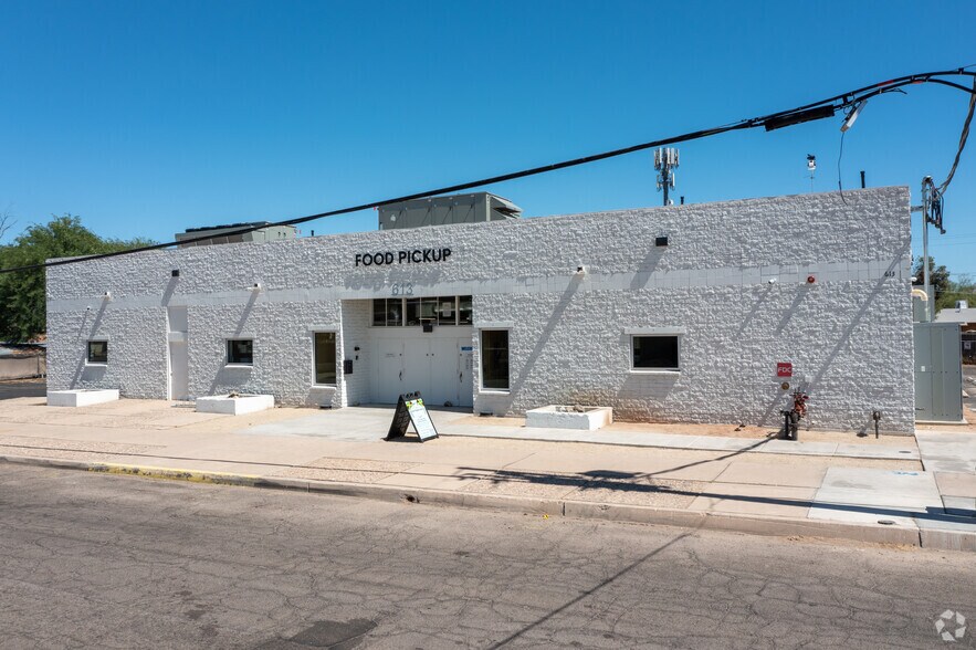 More Photos Of 613 E Delano St, Tucson Freestanding For Sale